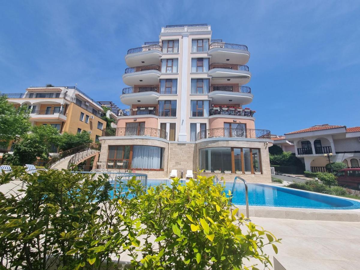 Fenix Apart Complex Sveti Vlas Exterior photo